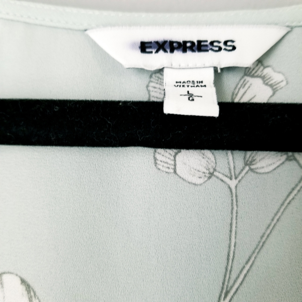 Express Top - Picture 5 of 6